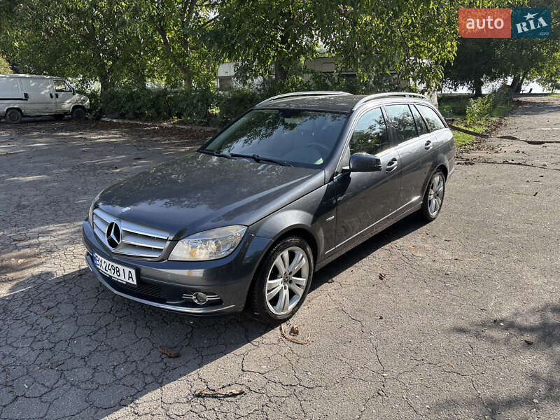 Універсал Mercedes-Benz C-Class 2009 в Хмельницькому