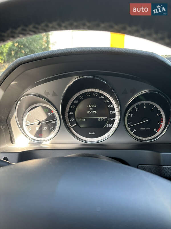 Універсал Mercedes-Benz C-Class 2009 в Хмельницькому