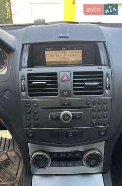 Універсал Mercedes-Benz C-Class 2009 в 