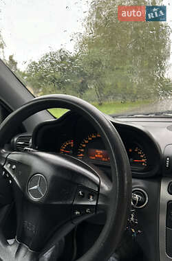 Купе Mercedes-Benz C-Class 2001 в 