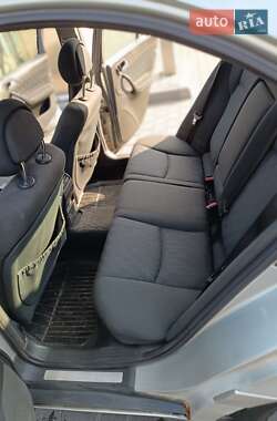 Седан Mercedes-Benz C-Class 2001 в 
