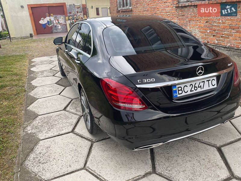 Седан Mercedes-Benz C-Class 2014 в Львове