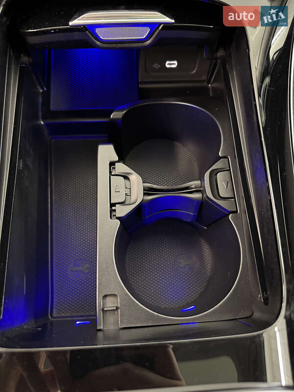 Универсал Mercedes-Benz C-Class 2023 в Киеве фото 38 Универсал Mercedes-Benz C-Class 2023 в Киеве
