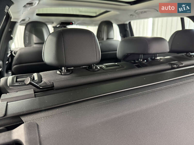 Универсал Mercedes-Benz C-Class 2023 в Киеве фото 77 Универсал Mercedes-Benz C-Class 2023 в Киеве