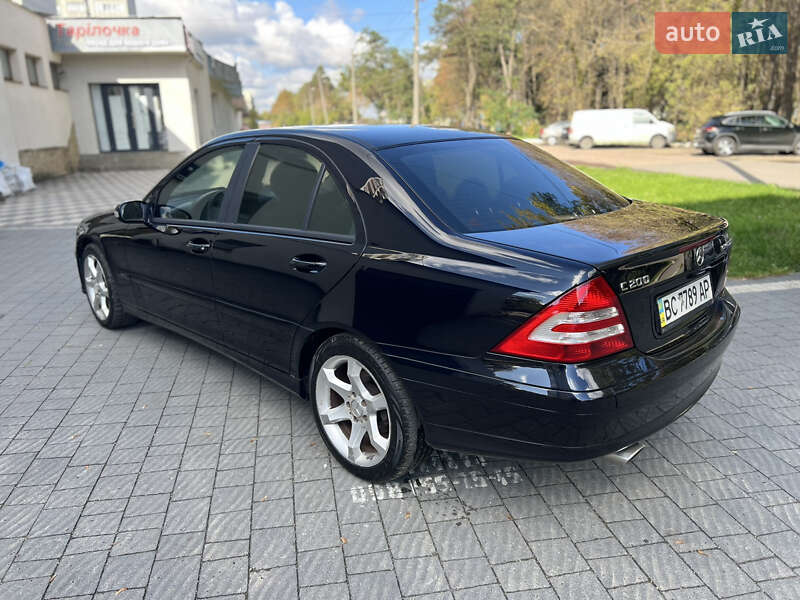 Седан Mercedes-Benz C-Class 2005 в Стрые фото 2 Седан Mercedes-Benz C-Class 2005 в Стрые