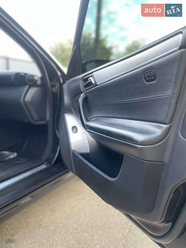 Седан Mercedes-Benz C-Class 2006 в Виннице