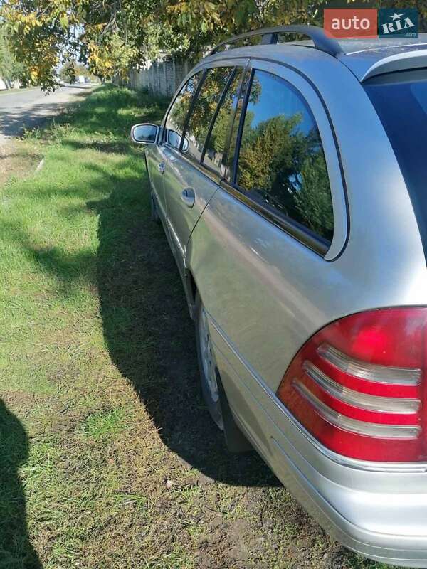 Универсал Mercedes-Benz C-Class 2002 в Волочиске