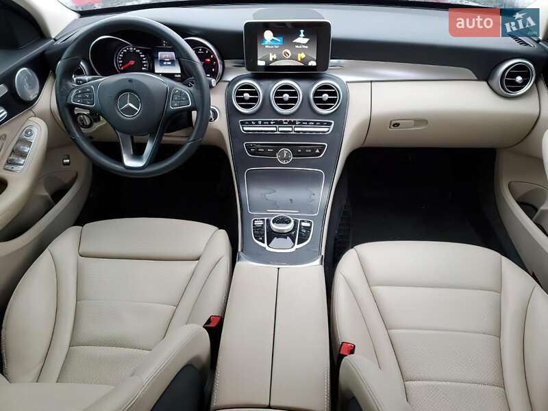 Седан Mercedes-Benz C-Class 2017 в Ужгороді