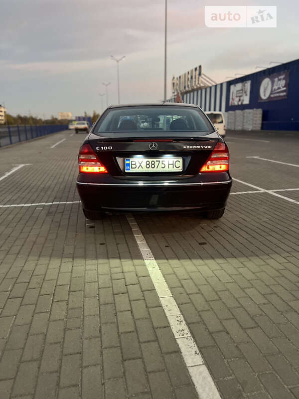 Седан Mercedes-Benz C-Class 2005 в Славуте