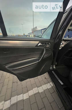 Седан Mercedes-Benz C-Class 2005 в 