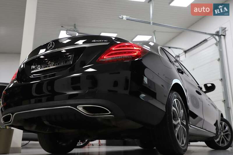 Седан Mercedes-Benz C-Class 2015 в Каменском