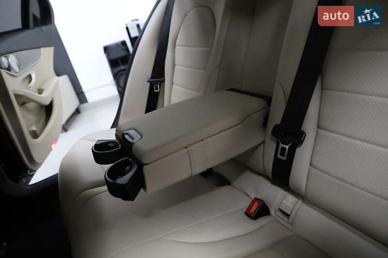 Седан Mercedes-Benz C-Class 2015 в Каменском