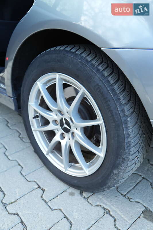 Универсал Mercedes-Benz C-Class 2008 в Хусте