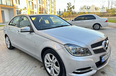 Седан Mercedes-Benz C-Class 2011 в Виннице