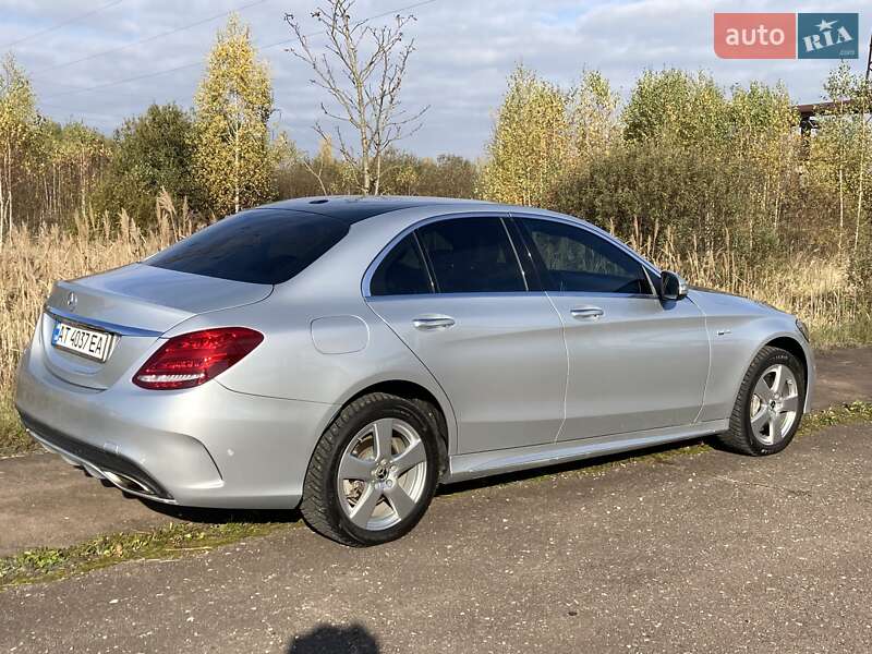 Седан Mercedes-Benz C-Class 2014 в Калуше