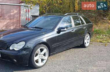 Универсал Mercedes-Benz C-Class 2005 в Казанке