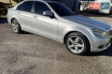 Седан Mercedes-Benz C-Class 2007 в Ивано-Франковске