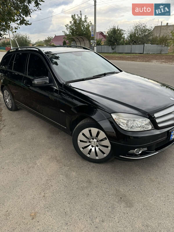 Универсал Mercedes-Benz C-Class 2008 в Борисполе