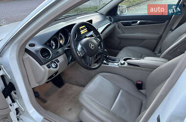 Седан Mercedes-Benz C-Class 2011 в 