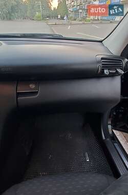 Седан Mercedes-Benz C-Class 2004 в 