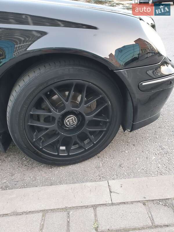 Седан Mercedes-Benz C-Class 2004 в Запорожье