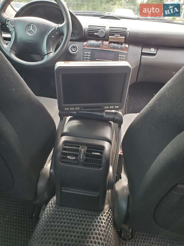 Седан Mercedes-Benz C-Class 2004 в Запорожье