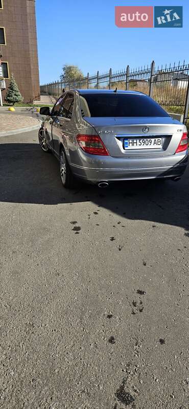 Седан Mercedes-Benz C-Class 2007 в Одессе фото 2 Седан Mercedes-Benz C-Class 2007 в Одессе