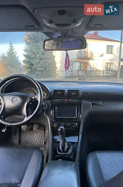 Седан Mercedes-Benz C-Class 2003 в Бродах