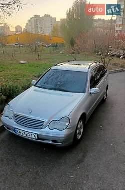 Універсал Mercedes-Benz C-Class 2002 в 