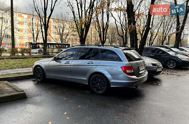 Універсал Mercedes-Benz C-Class 2012 в Тернополі