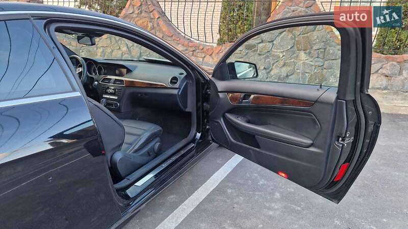 Купе Mercedes-Benz C-Class 2014 в Вінниці