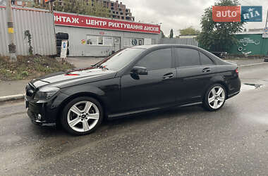 Седан Mercedes-Benz C-Class 2010 в Києві