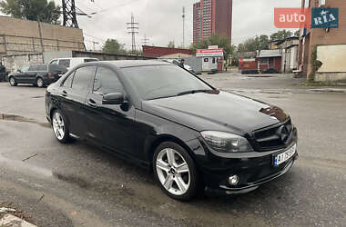 Седан Mercedes-Benz C-Class 2010 в Києві