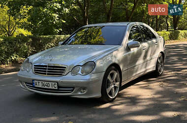 Седан Mercedes-Benz C-Class 2005 в Ивано-Франковске