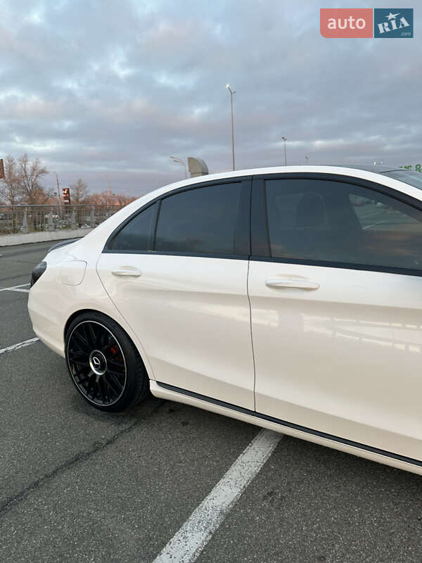 Седан Mercedes-Benz C-Class 2016 в Києві