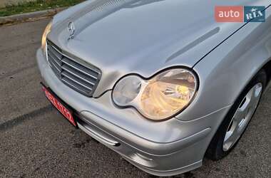 Універсал Mercedes-Benz C-Class 2006 в Києві