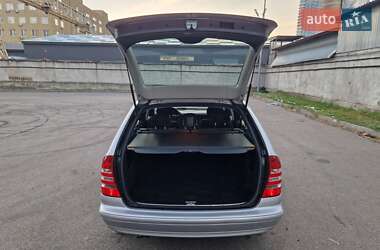 Універсал Mercedes-Benz C-Class 2006 в Києві