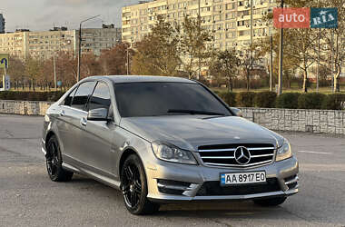 Седан Mercedes-Benz C-Class 2012 в Запорожье