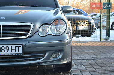 Універсал Mercedes-Benz C-Class 2005 в Бердичеві