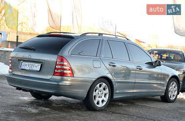 Універсал Mercedes-Benz C-Class 2005 в Бердичеві