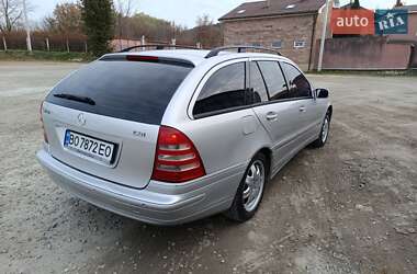 Универсал Mercedes-Benz C-Class 2003 в Кременце