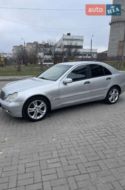 Седан Mercedes-Benz C-Class 2000 в Черкассах