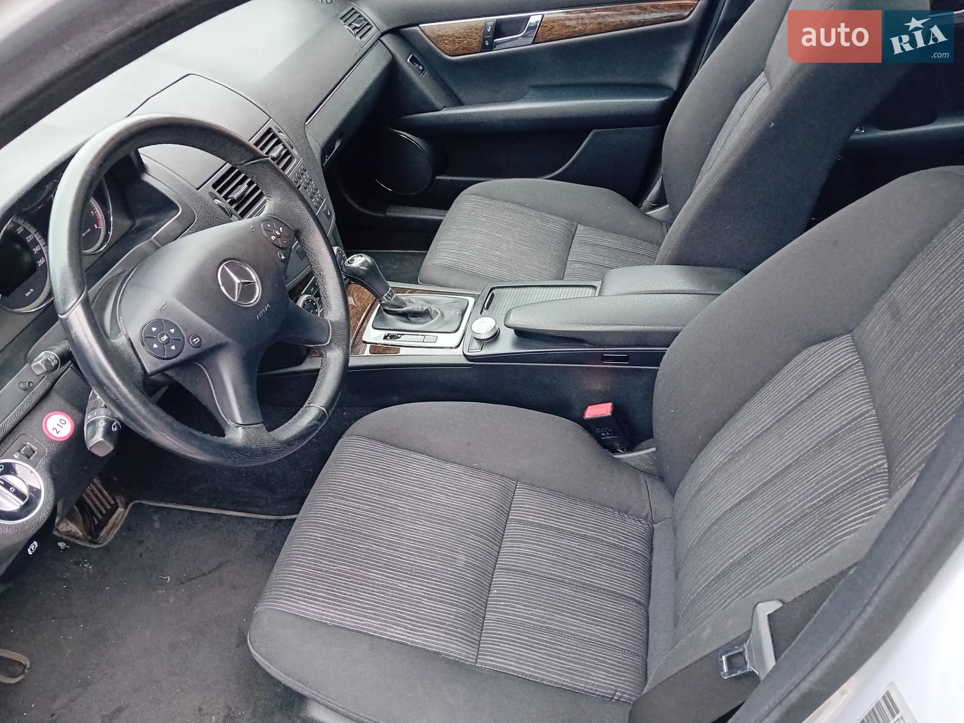 2010 Mercedes-Benz C-klasse - мініатюра 20