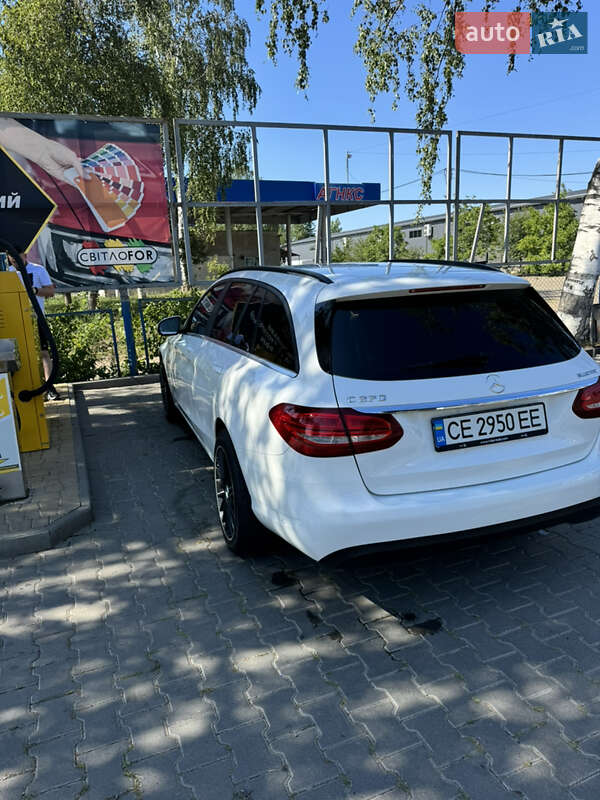 Универсал Mercedes-Benz C-Class 2014 в Черновцах