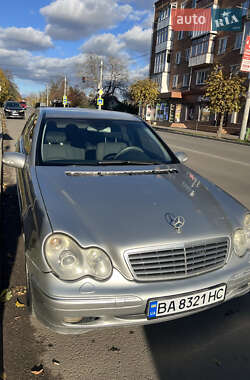 Седан Mercedes-Benz C-Class 2004 в Вінниці