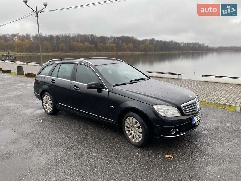 Универсал Mercedes-Benz C-Class 2010 в Ивано-Франковске фото 5 Универсал Mercedes-Benz C-Class 2010 в Ивано-Франковске