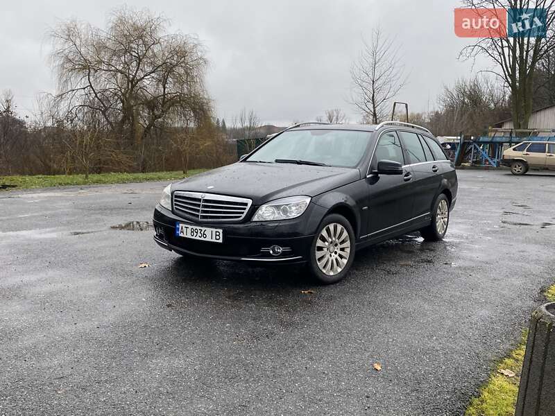 Универсал Mercedes-Benz C-Class 2010 в Ивано-Франковске фото 9 Универсал Mercedes-Benz C-Class 2010 в Ивано-Франковске