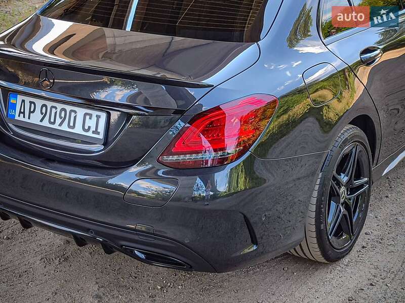 Седан Mercedes-Benz C-Class 2020 в Киеве