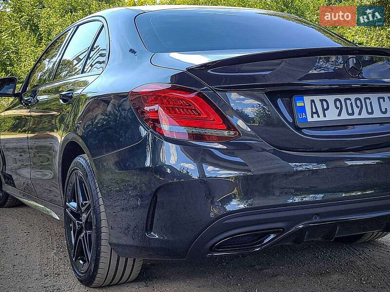 Седан Mercedes-Benz C-Class 2020 в Киеве