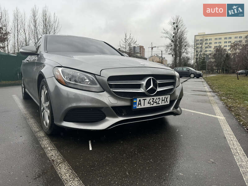 Седан Mercedes-Benz C-Class 2015 в Ивано-Франковске